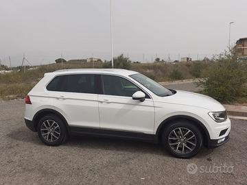 Volkswagen Tiguan 1.6 TDI 115cv Business BMT 2017