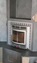 stufa pellet ventilata ad inserto