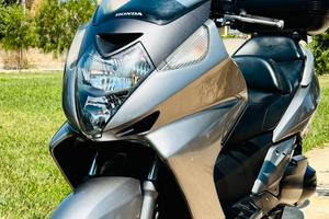 Honda Silver Wing 400