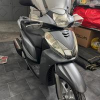 Honda sh 300