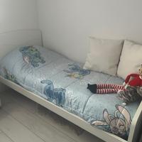 2 letti bianchi. 90 x 190