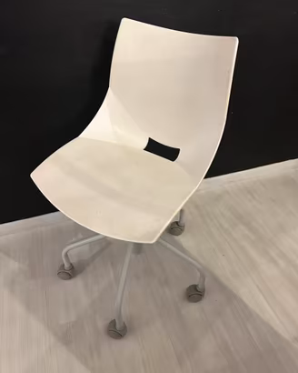 Sedia da scrivania con ruote girevole e regolabile