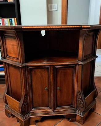 Mobile angolare in legno