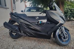 Burgman 400 2023- Corigliano Rossano 