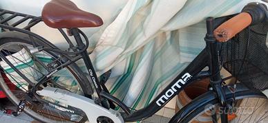 2 biciclette e 1 monopattino elettrico 