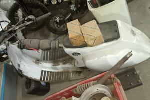 telaio vespa pk pronto pista