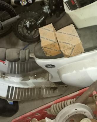 telaio vespa pk pronto pista