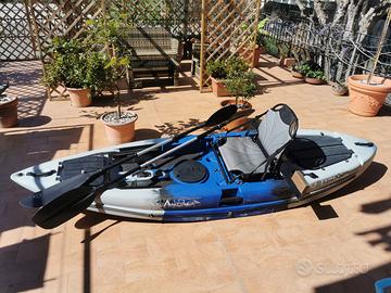 Kayak pesca, carrellino, GPS, motore