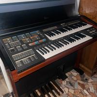 Organo elettronico yamaha mc600