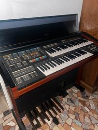 Organo elettronico yamaha mc600