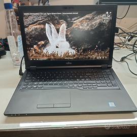 Notebook i5 8th 1.6GHz x4; SSD256GB; DDR4 16GB