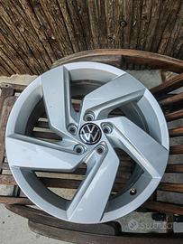 Kit 4 Cerchi in lega 17" Originali VW Golf 8