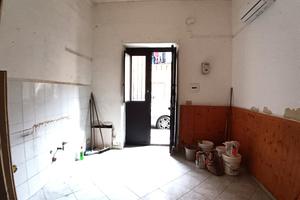 Monovano anche uso studio - Via Cantieri