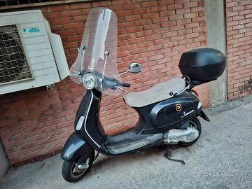 Piaggio Vespa 125 LX - 2006