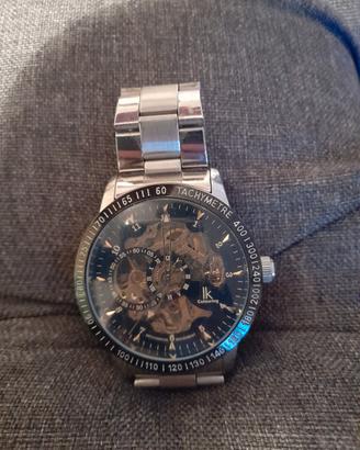 orologio carica a polso 