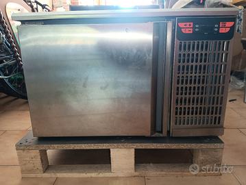 abbattitore ATTILA  GN 2/3  3 teglie Chefline