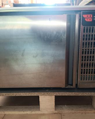 abbattitore ATTILA  GN 2/3  3 teglie Chefline