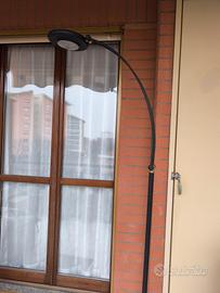 Lampada da terra ad arco anni '80