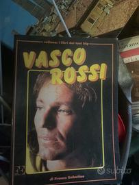 Libro vasco rossi 1983