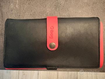 Portafoglio o bag color fragola