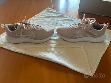 NIKE DA DONNA DOWNSSHIFTER