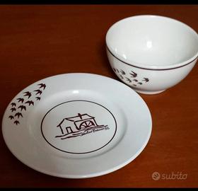 Set da collezione composto da tazza con piatto '86
