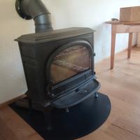 Stufa a legna Jotul 