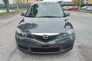 Mazda 2 --- Benzina 80cv.... 5porte+Clima