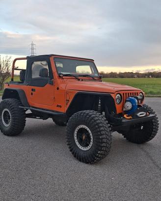 Jeep Wrangler 5.9 V8 Preparata x Off Road