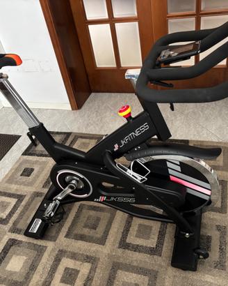 Spinbike JK556