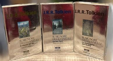 ✅️Il Signore degli Anelli Bompiani Oro

 