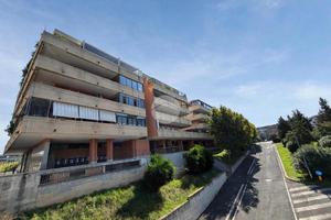 MONOLOCALE A ROMA