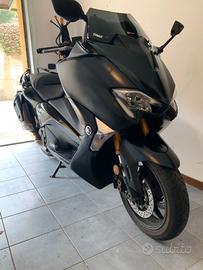 TMAX Yamaha 530 Sx Sport
