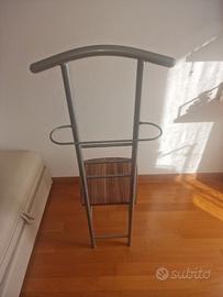 Sedia serrvomuto