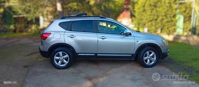 Nissan Qashqai J10