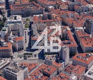 Immobile di 480 m² con più di 5 locali a Trieste