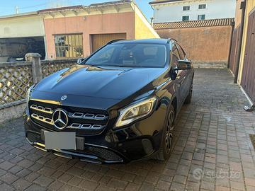 MERCEDES GLA 200d