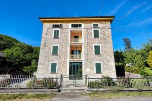 Casa Indipendente Farini [Cod. rif 3239325VRG]