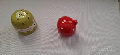 spargisale in ceramica