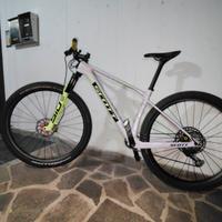 Bici Scott scale RC 2026