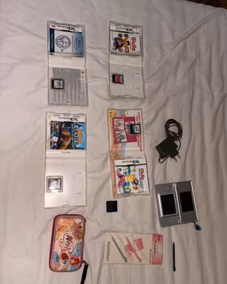 Nintendo DS Lite + giochi e accessori