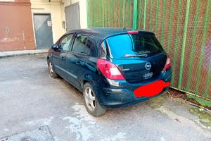 Opel corsa d 1.2 ideale RICAMBI
