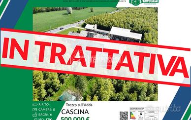 Cascina a Trezzo sull'Adda 15 locali