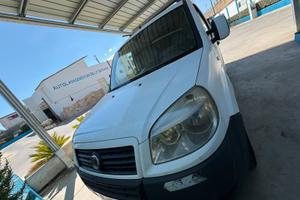 Fiat dobló