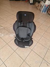 seggiolino auto Chicco isofix bambini fino a 15 kg