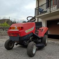 trattorino tagliaerba 