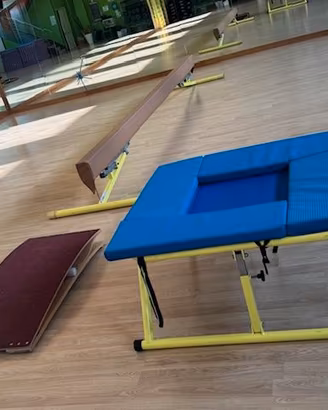MATERIALE GINNASTICA ARTISTICA