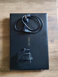 ASUS P2520L  15"