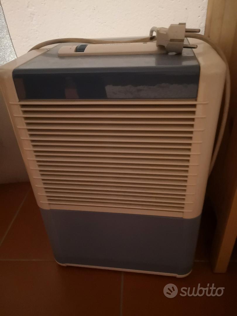 Deumidificatore Casa 2200ml elettrico - Elettrodomestici In vendita a Novara