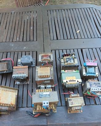 Trasformatori elettrici di tipo lamellare ferromag